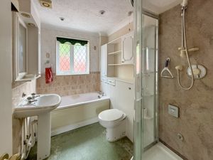 Bathroom With Separate Shower- click for photo gallery